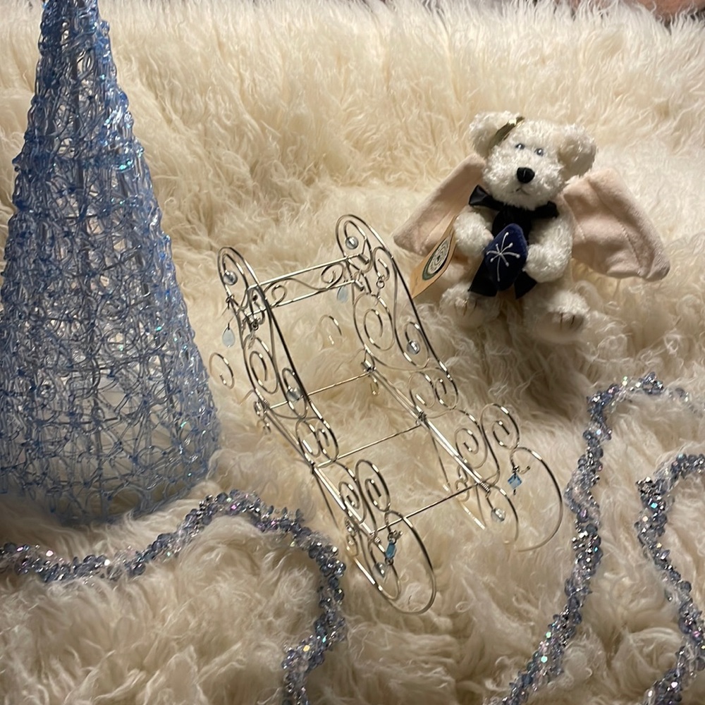 Galaxy Blue Holiday Decor* Boyd Angel Bear* Sleigh* Twisted Garland* Resin Tree*